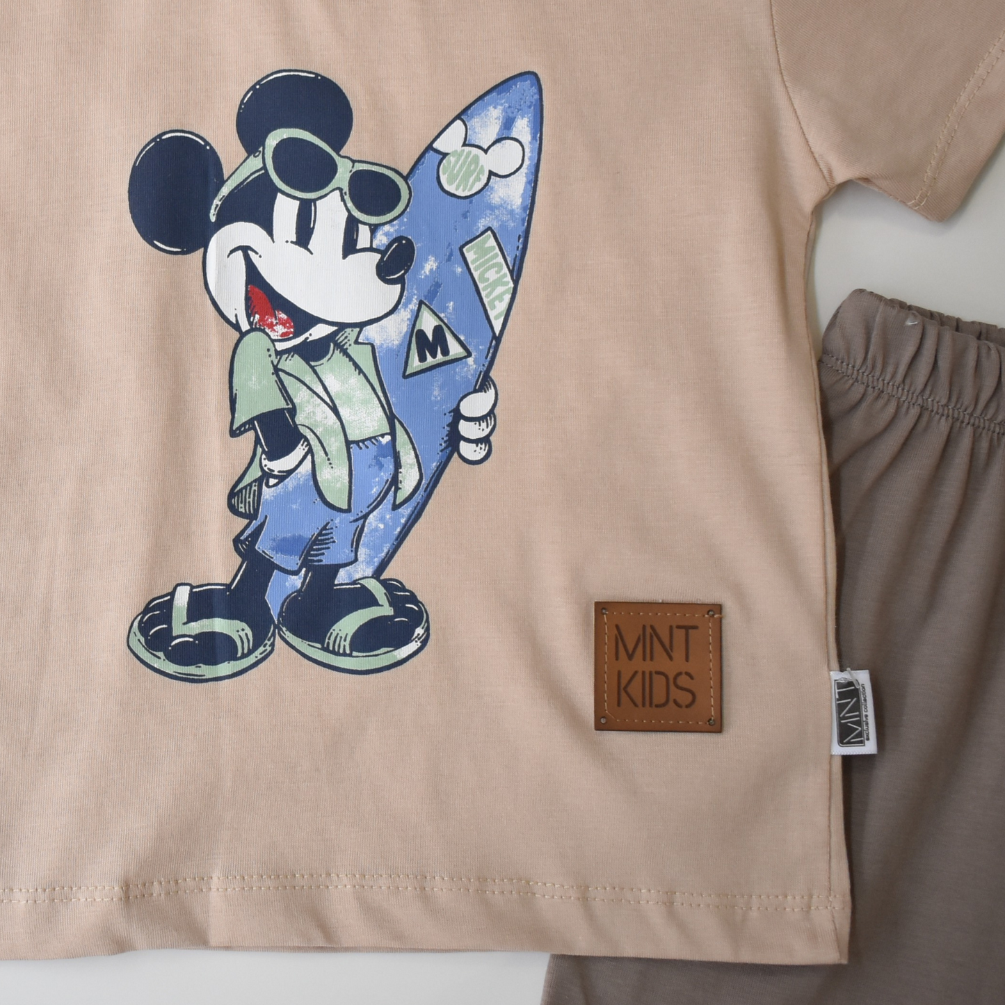 Surfer Mouse Casual Short Set-1